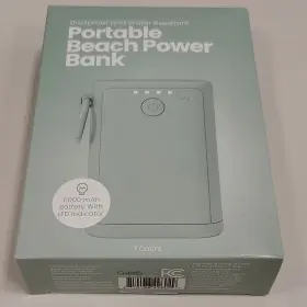 080-17-0977 Chug Inc Portable Power Bank 6000mah Dustproof Water Resistant Led Usb-a Usb-c High Drain