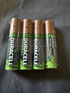 Duracell 801690841719 Rechargeable Aa Nimh Batteries 4 Pack Made In Japan Duralock Staycharge