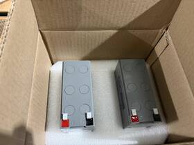 Eaton Ebp-0690 Set Of 2 New Sla Batteries 12v / 9ah