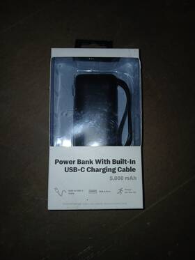 Jem Pbb8-0155-blk Power Bank 5 000mah Built-in Usb-c Charging Cable 5v Portable On-the-go