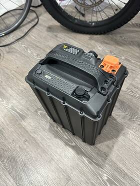 Surron Hw300401460v30ah 2025 Ultra Bee 74v 60ah Lithium-ion Battery