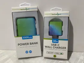 1ft30cm Techcellent 30w Usb-c Wall Charger - Power Delivery Fast Charge Green/blue