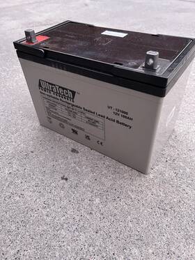 Ultratech Ut-121000 12v 100ah Sealed Lead Acid Rechargeable Battery
