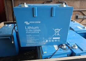 Victron Energy Bat512131061 12.8v 330ah Smart Lifepo4 Battery For Solar/wind