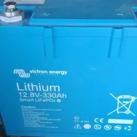 Shmbdt429 Victron Energy 12.8v 330ah Smart Lifepo4 Battery For Solar/wind Devices Used Shmbdt429 Victron Energy 12.8v 330ah Smart Lifepo4 Battery For Solar/wind Devices Used